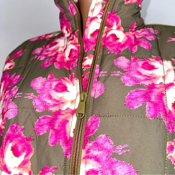 Free People FP Movement Printed Pippa Packable Puffer Jacket Sz S Pink Rose NWT - Picture 11 of 16